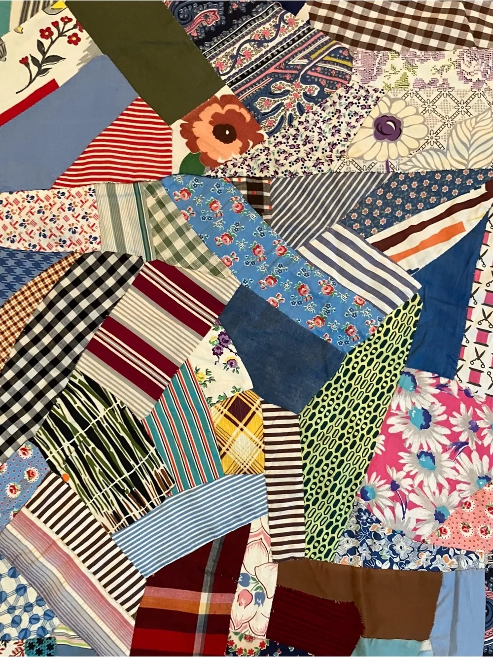 VTG Handmade Hand Pieced Stitched Scrap Crazy 72 x 88 Quilt Top Farmhouse